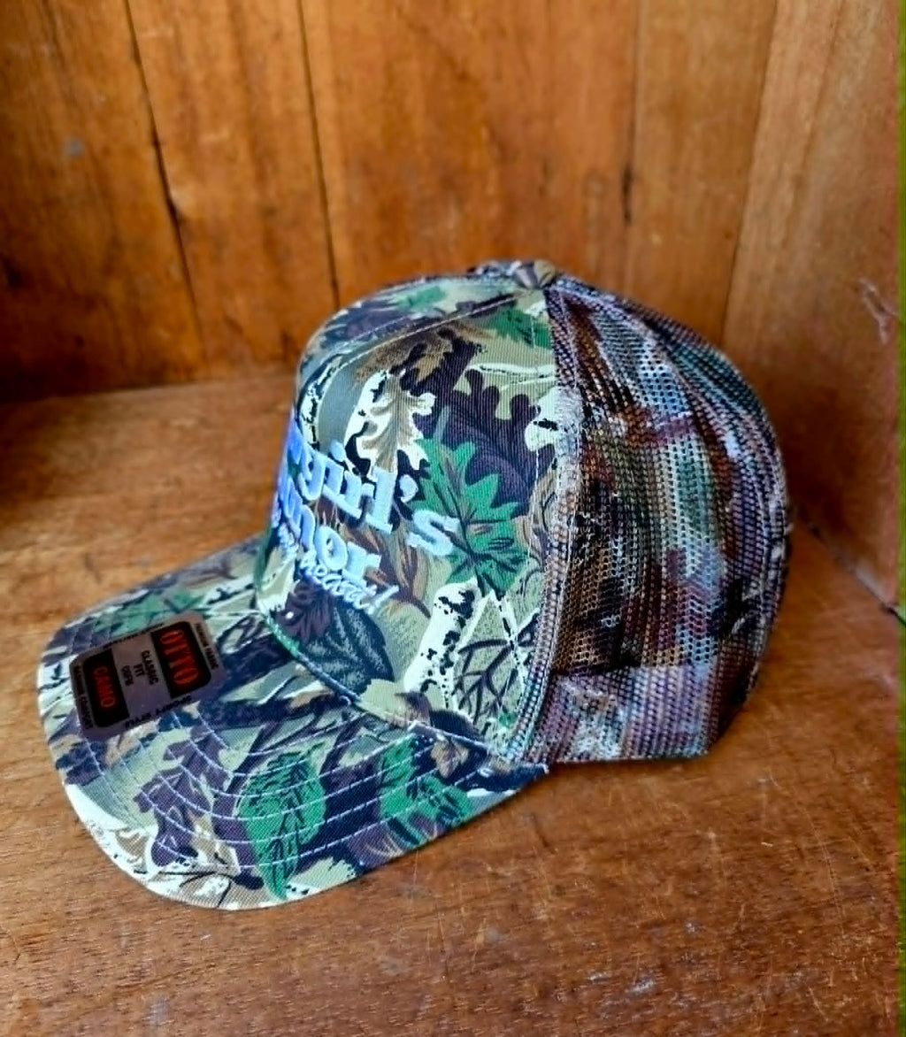 Country western mesh back cap in the leafy camo print with "Cowgirls Honor Cross my heart" stitched across the front. Adjustable snapback style made for concerts, markets, and road trips